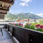 Отель Eschenhof &