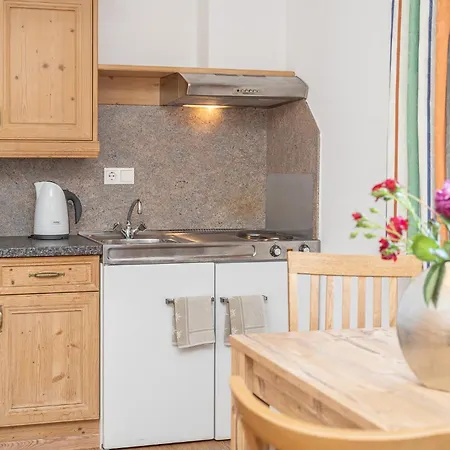 Hotel Eschenhof & 3*