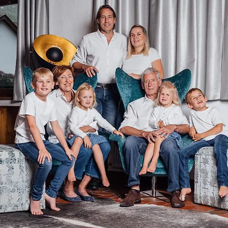 Hotel Eschenhof & 3*