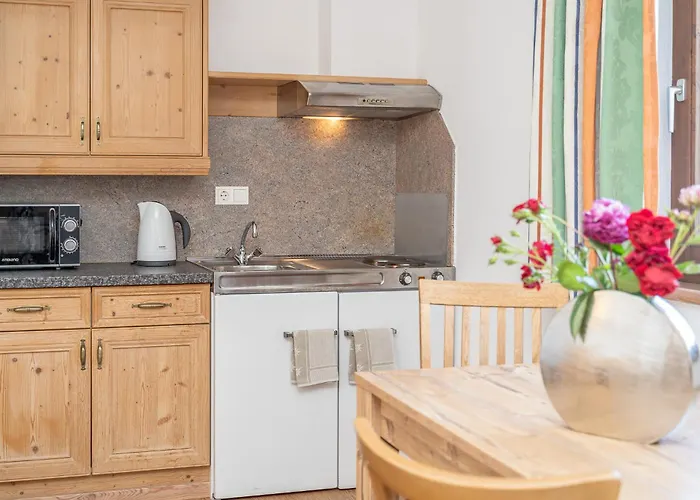 Hotel Eschenhof & 3*