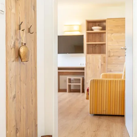 Eschenhof & ホテル フルプメス