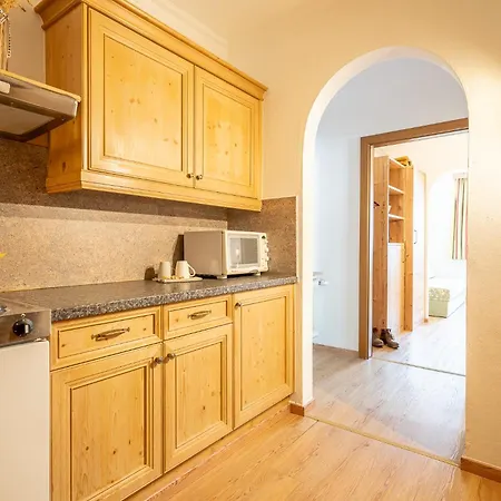 Eschenhof & 3* フルプメス