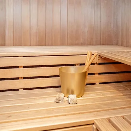 Eschenhof & ホテル フルプメス